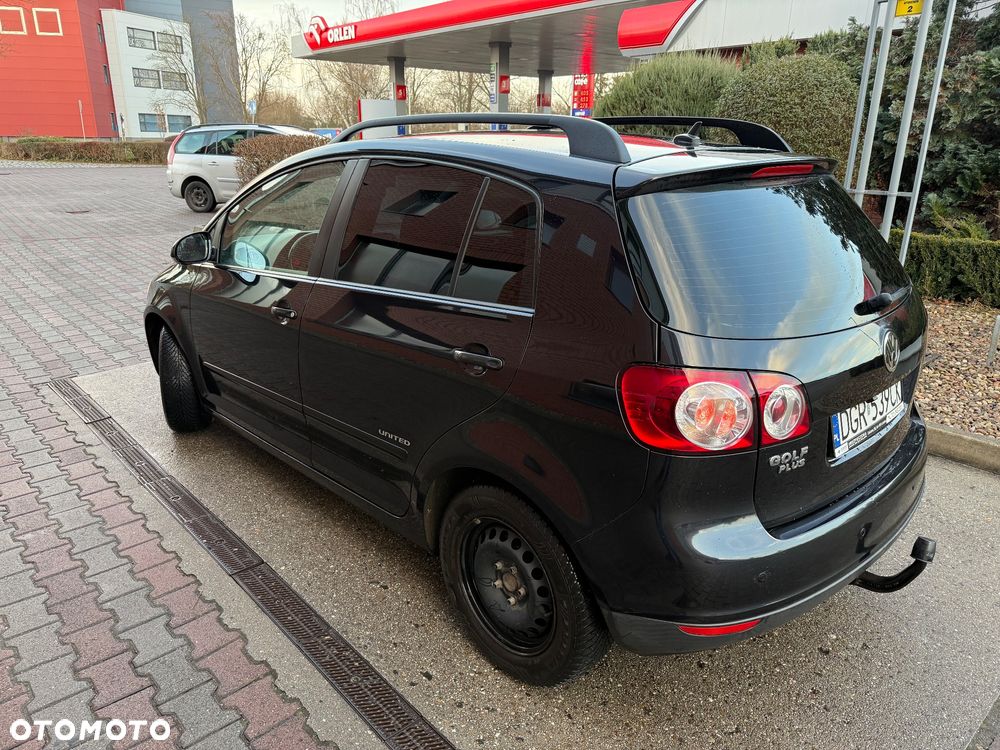 Volkswagen Golf Plus 1.9 TDI DPF United - 10
