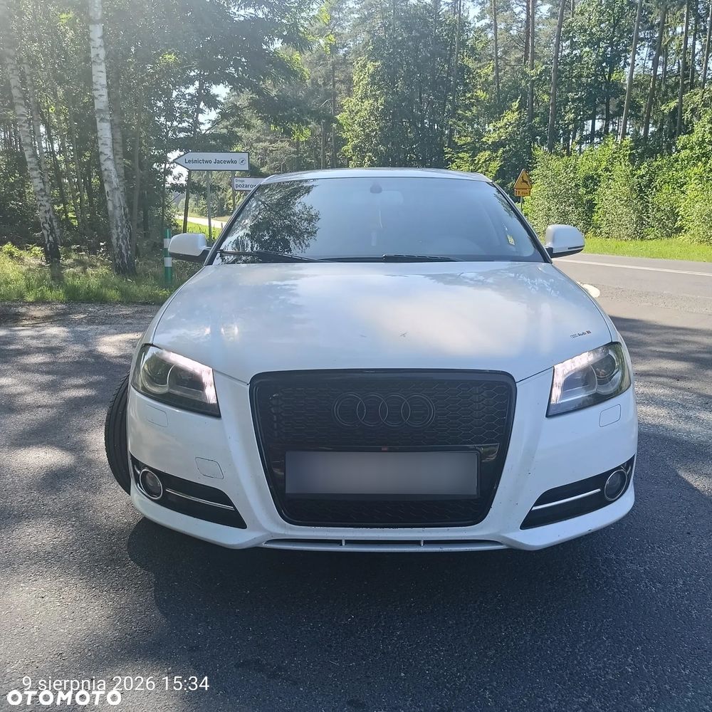Audi A3 Sportback 1.6 TDI DPF Ambiente - 5