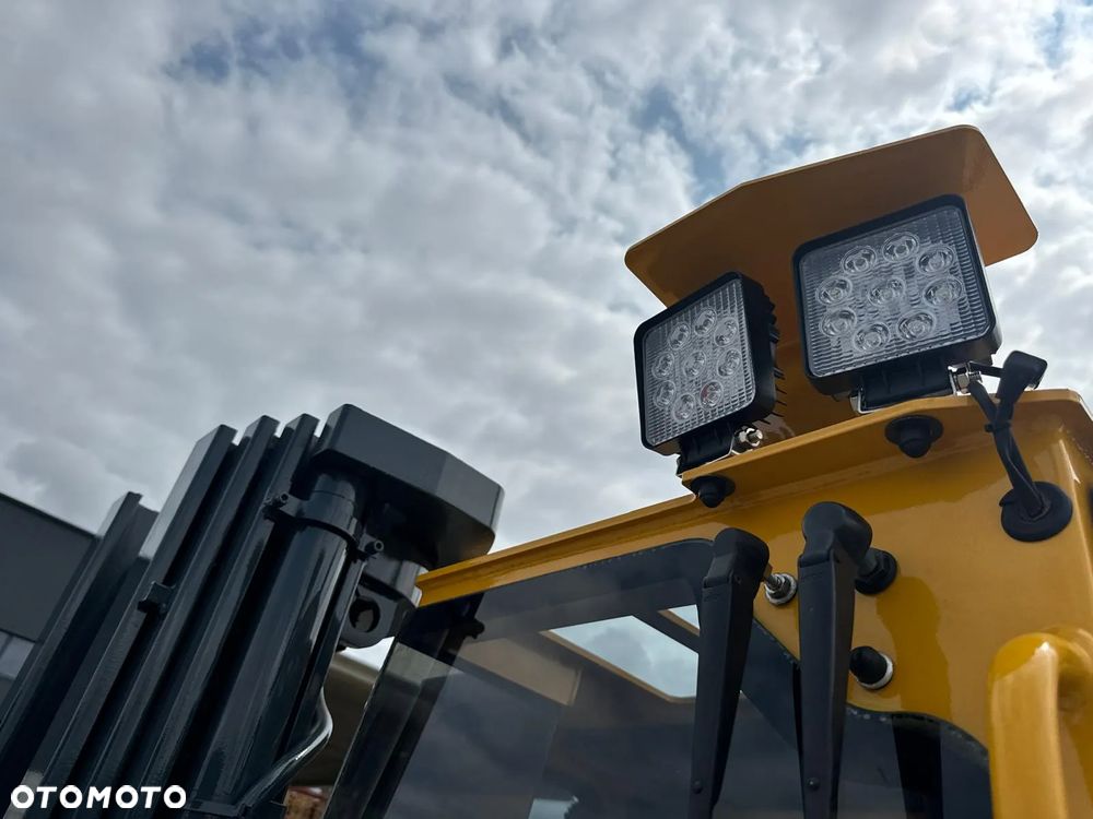 Combilift C3000 // LPG // 7028 godzin !!! Duży wybór Combiliftów - 23