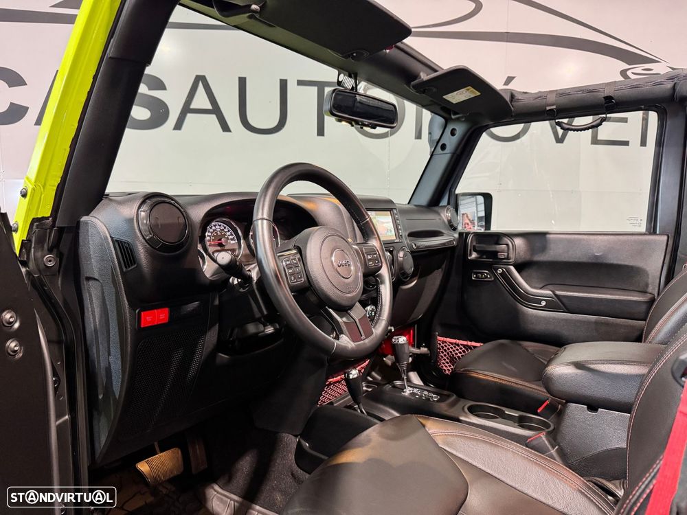 Jeep Wrangler - 45
