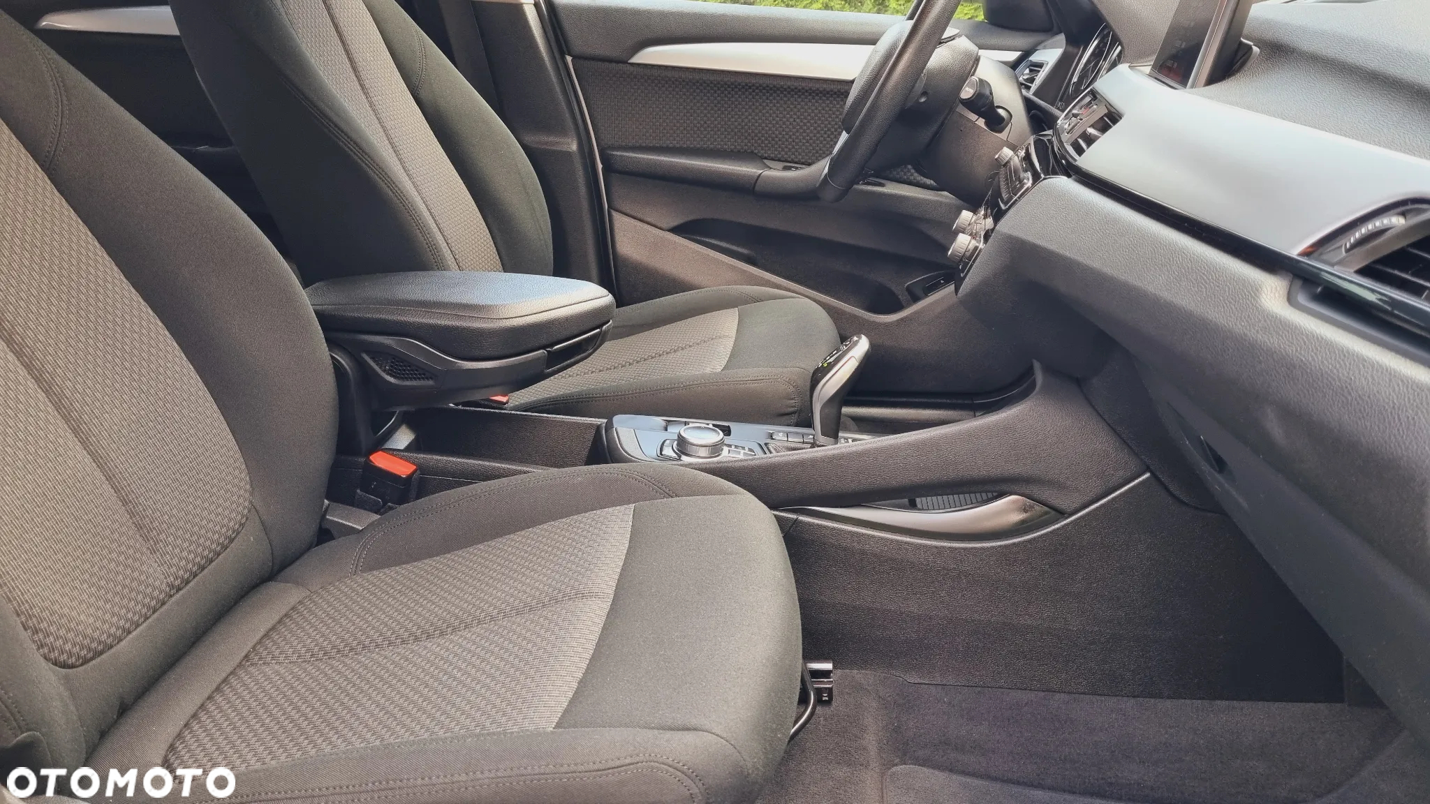 BMW X1 xDrive18d - 23