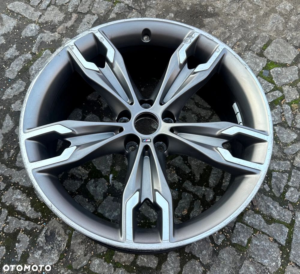 Felga BMW 20 Seria 5 G30 G31 M668 7855087 8J IS 30 5x112 - 2