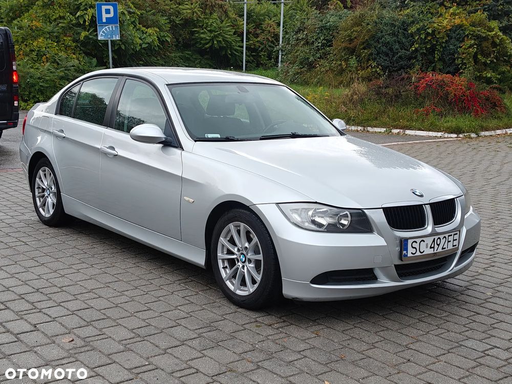 BMW Seria 3 318d - 18