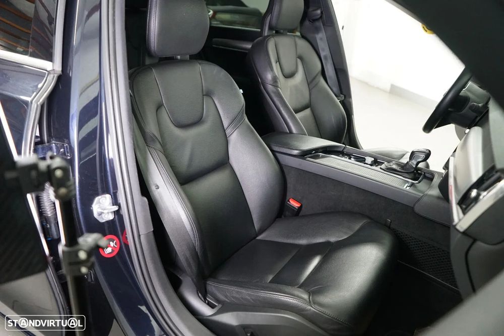 Volvo S90 2.0 D5 Momentum AWD Geartronic - 46