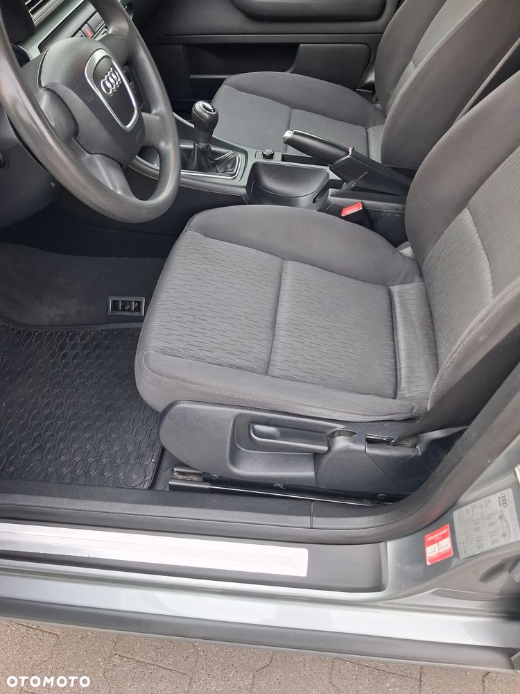 Audi A4 Avant 1.6 - 39