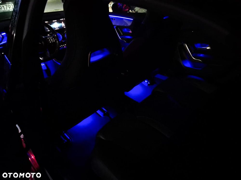 Mercedes-Benz Klasa A 180 d AMG Line 7G-DCT - 10