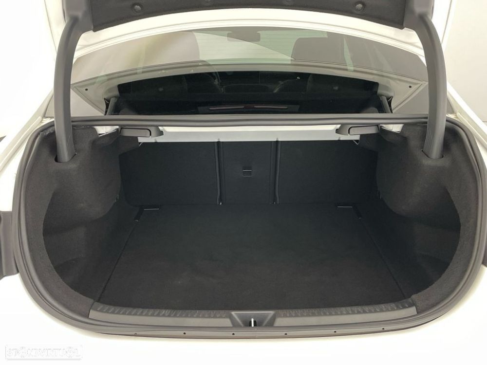 Mercedes-Benz A 180 Limousine d AMG Line Aut. - 13