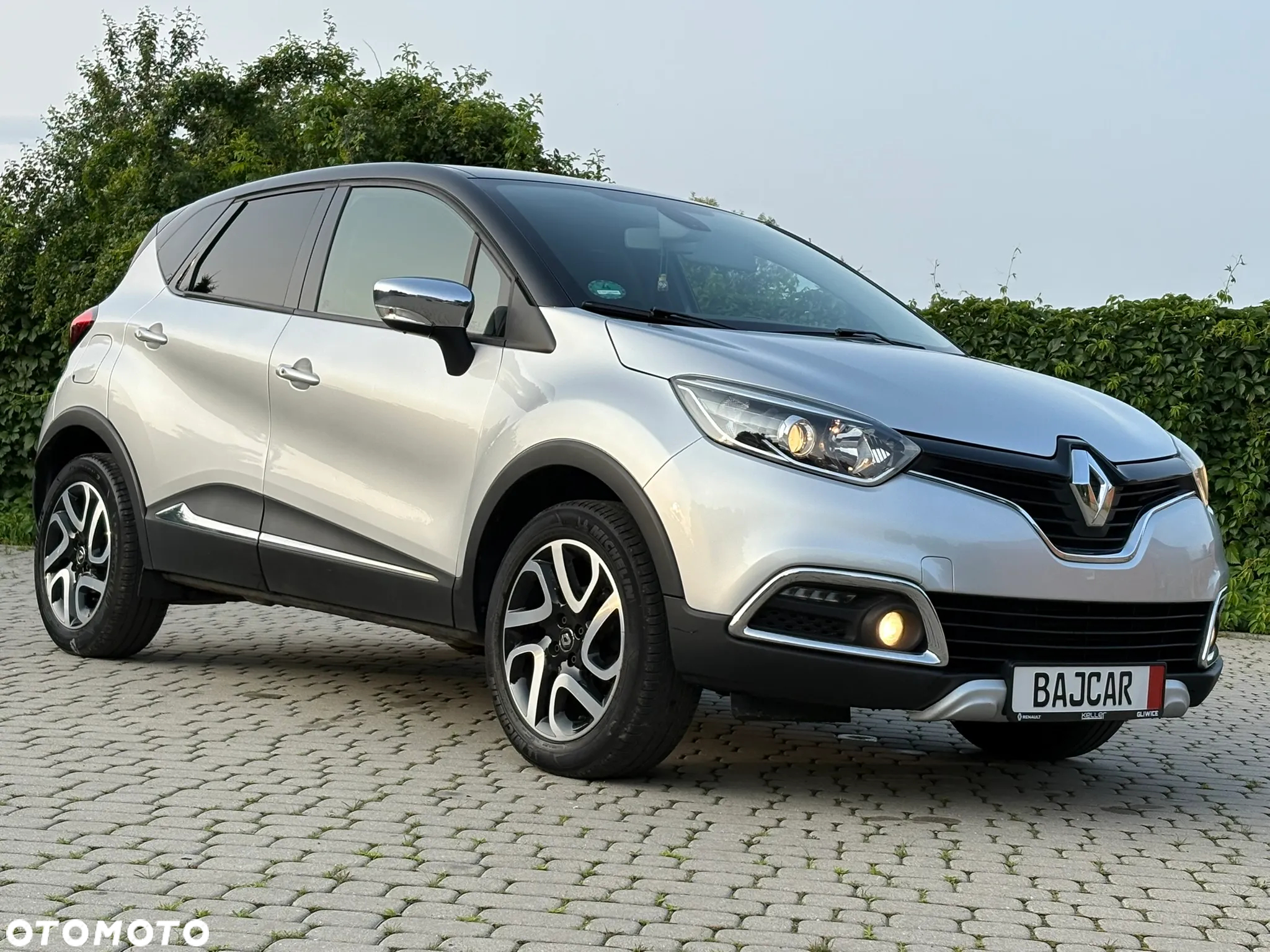 Renault Captur (ENERGY) TCe 90 INTENS - 8