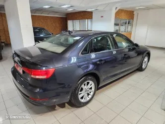 Audi A4 2.0 TDI Advance - 8
