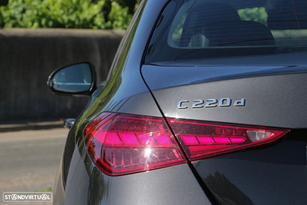 Mercedes-Benz C 220 - 13