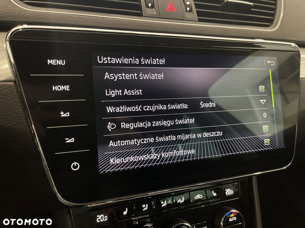Skoda Superb 2.0 TDI SCR Style DSG - 22