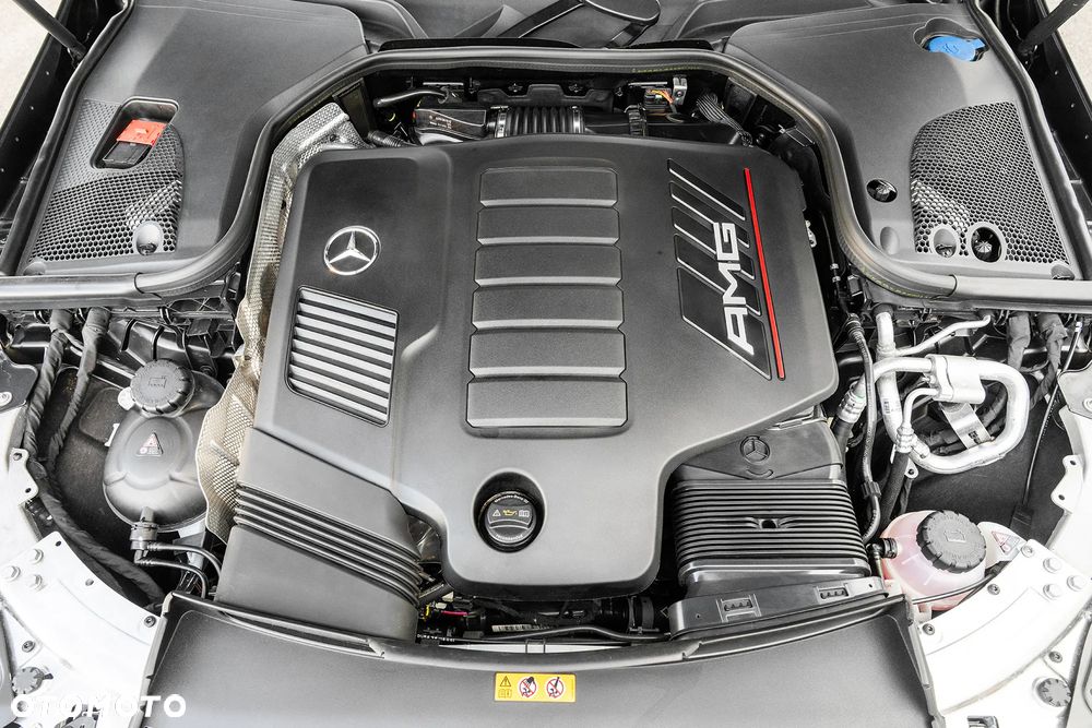 Mercedes-Benz AMG GT 43 Speedshift TCT 9G - 32