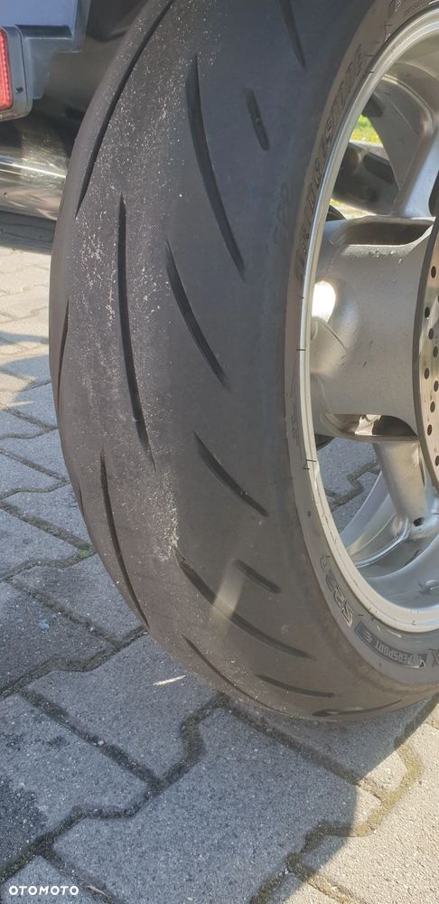 Yamaha FJR - 9