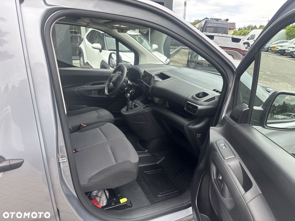 Toyota PROACE CITY - 12