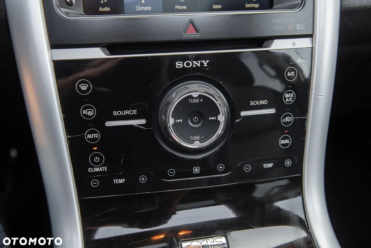 Ford Edge - 19