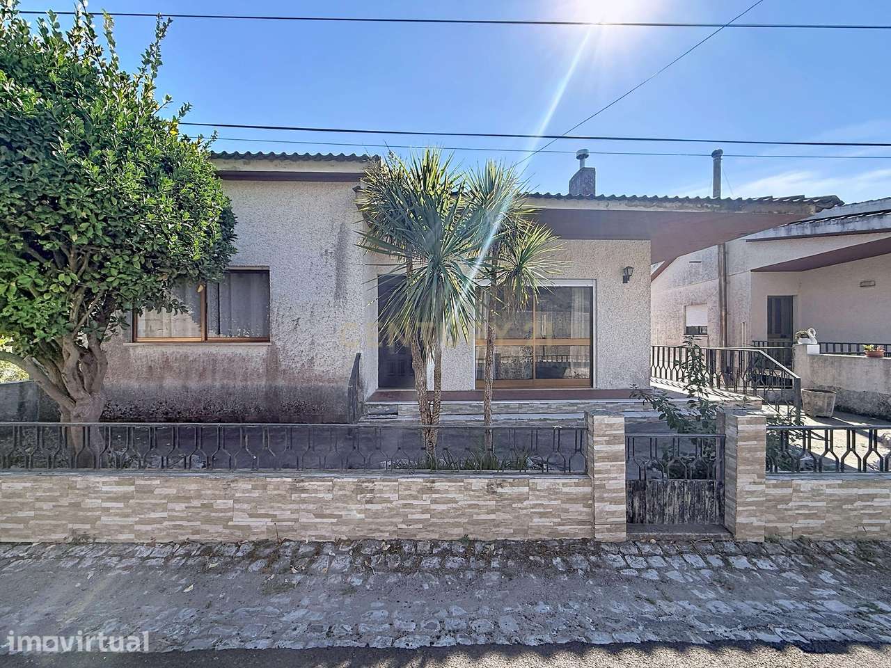 Moradia Espaçosa com 5 Quartos, Garagem Dupla e Vistas Deslumbrantes s - Grande imagem: 3/60