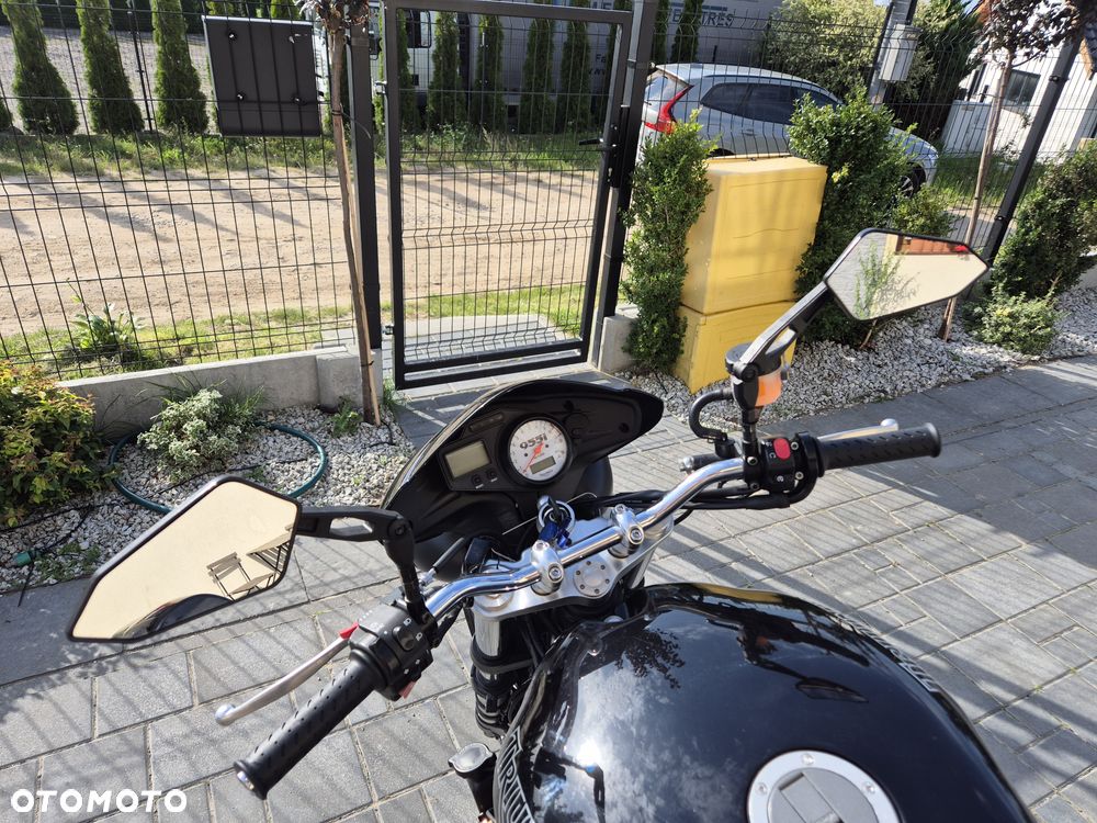Triumph Speed Triple - 12
