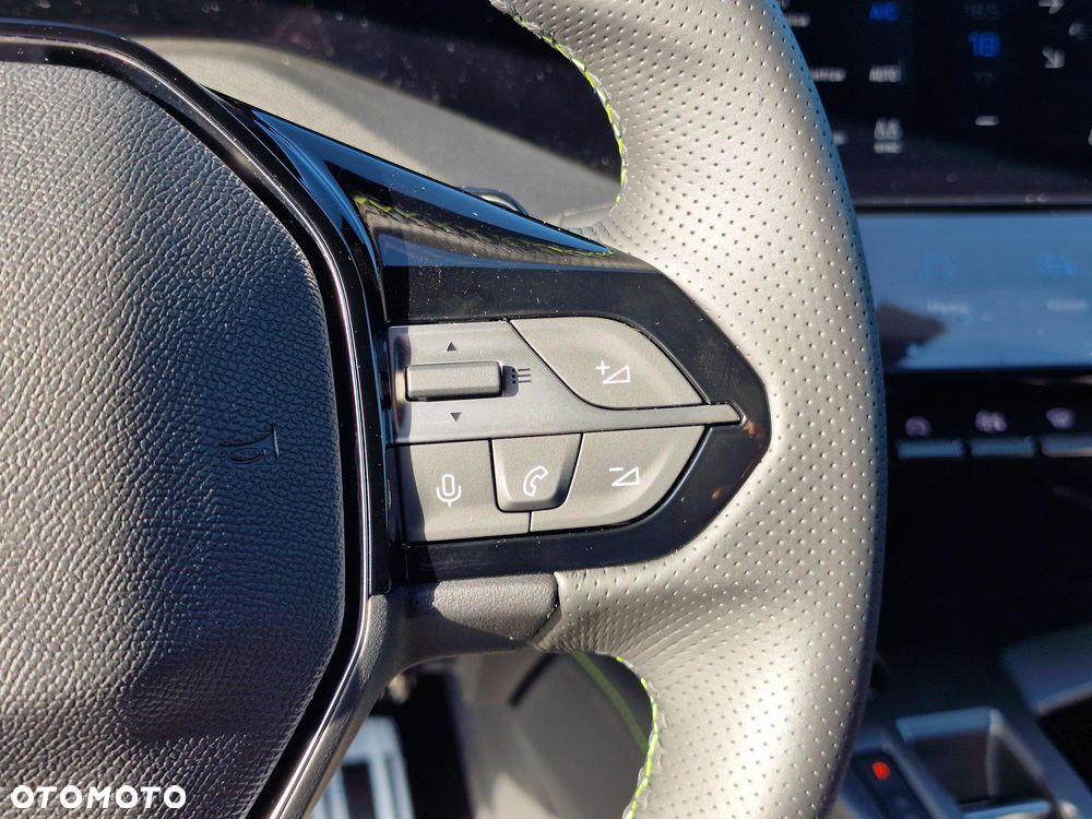 Peugeot 408 1.2 PureTech mHEV GT S&S e-DSC6 - 15