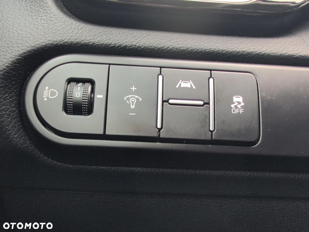 Kia Ceed 1.5 T-GDI Tribute - 30