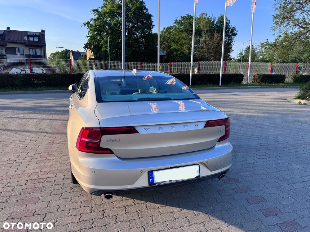 Volvo S90 T5 Momentum - 8