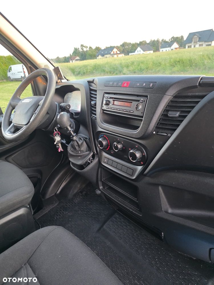 Iveco Daily 35C13 - 17