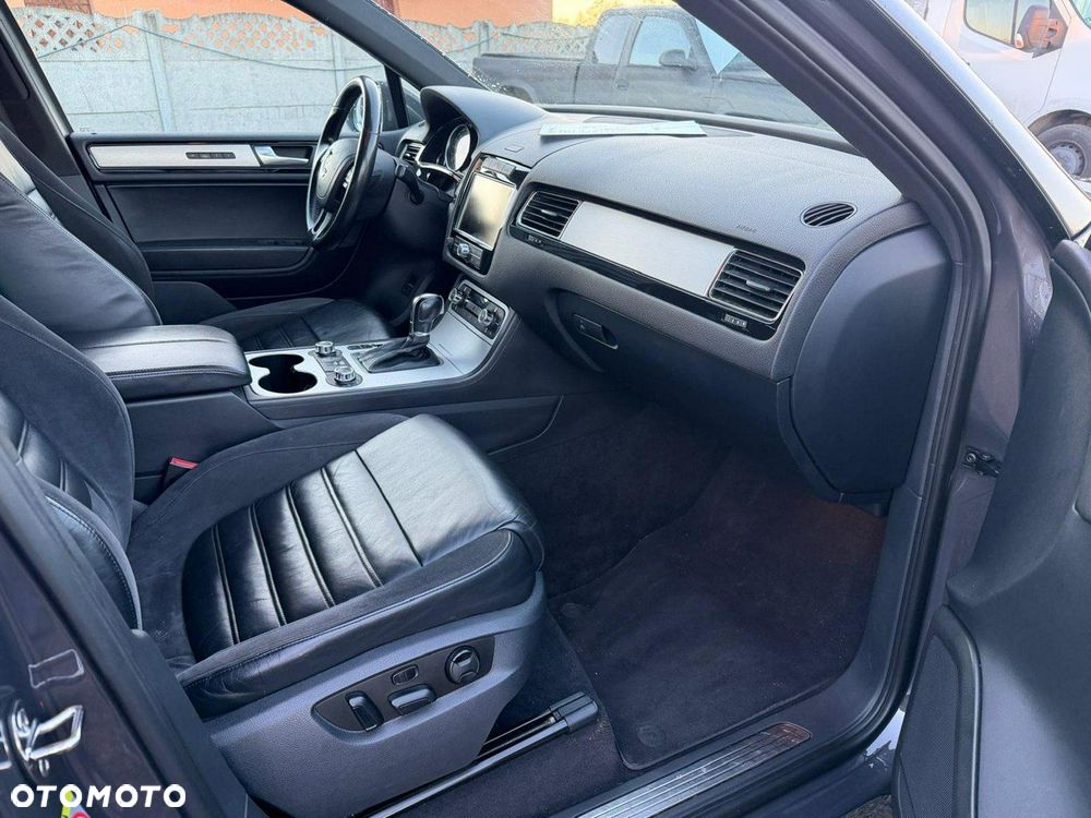 Volkswagen Touareg - 15