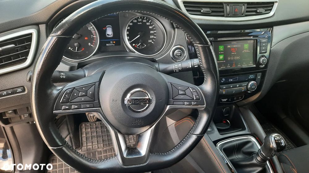 Nissan Qashqai 1.3 DIG-T N-CONNECTA - 5