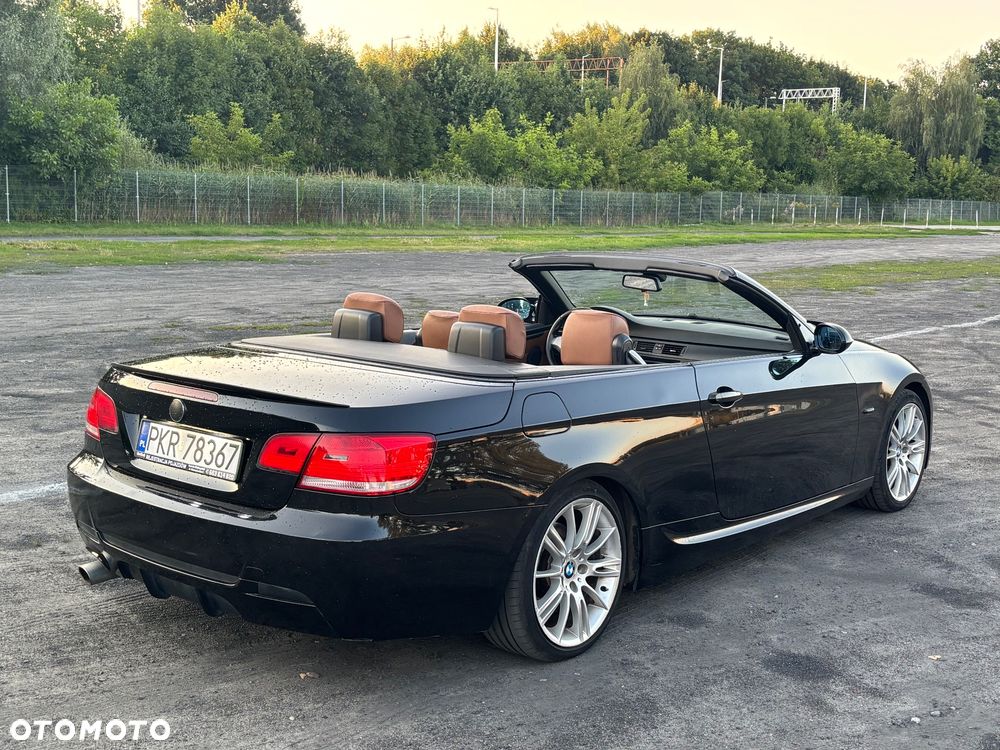 BMW Seria 3 320i - 15