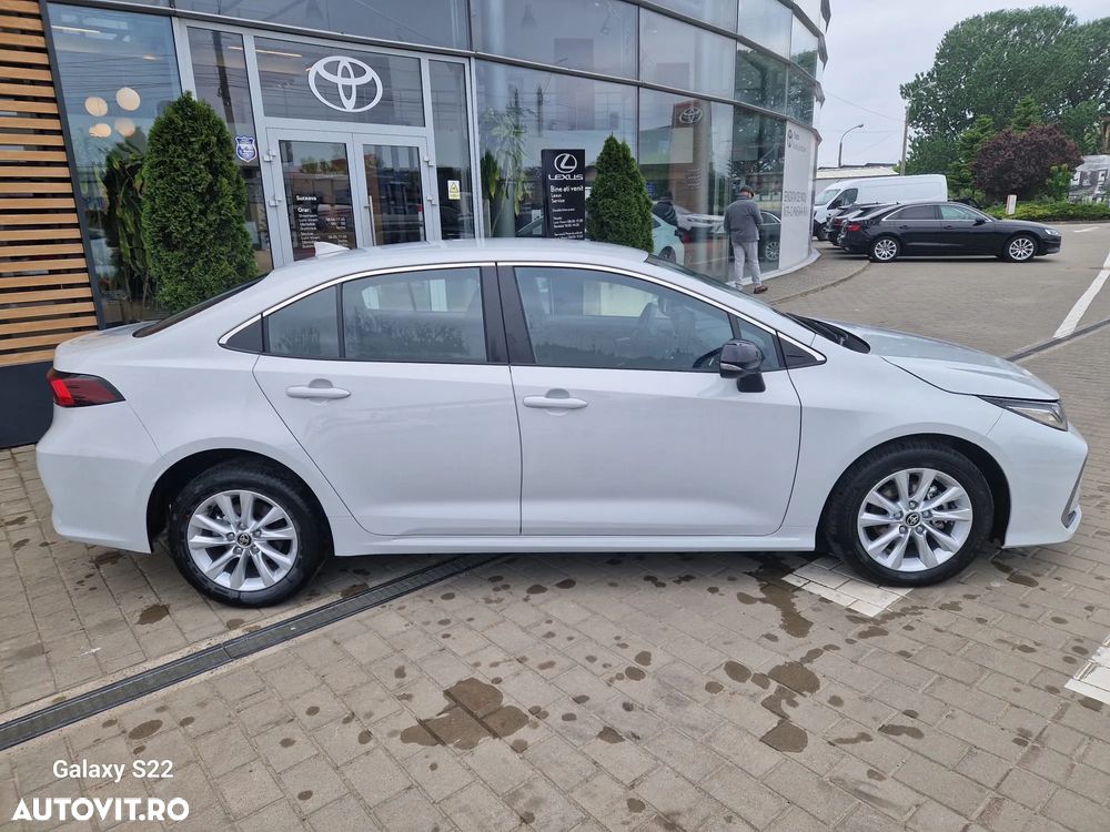 Toyota Corolla 1.8 HSD Business - 5