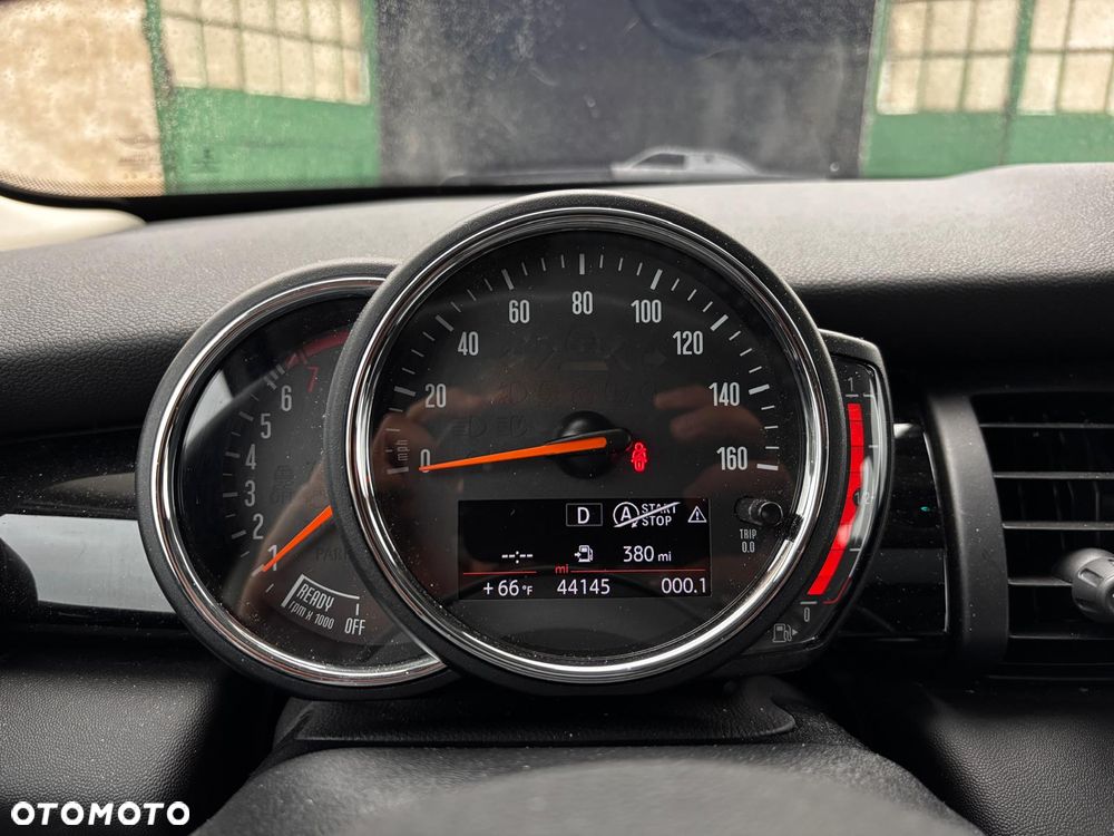 MINI Cooper Classic Trim - 18