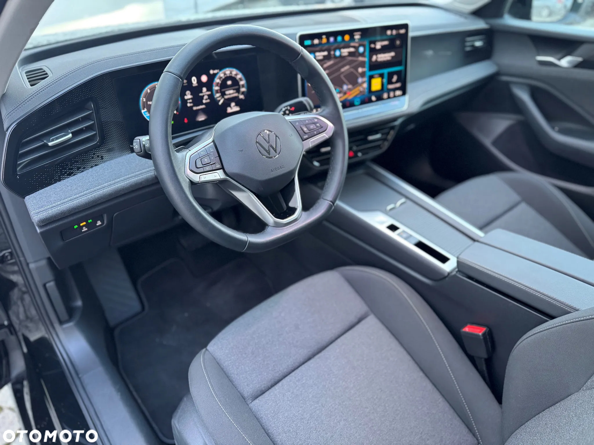Volkswagen Passat - 6
