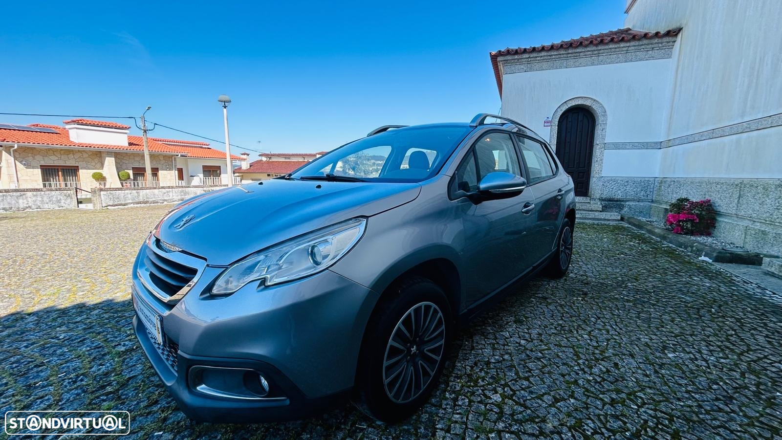 Peugeot 2008 1.2 PureTech Allure - 2