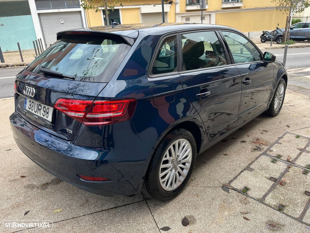 Audi A3 Sportback 1.6 TDI Design - 3