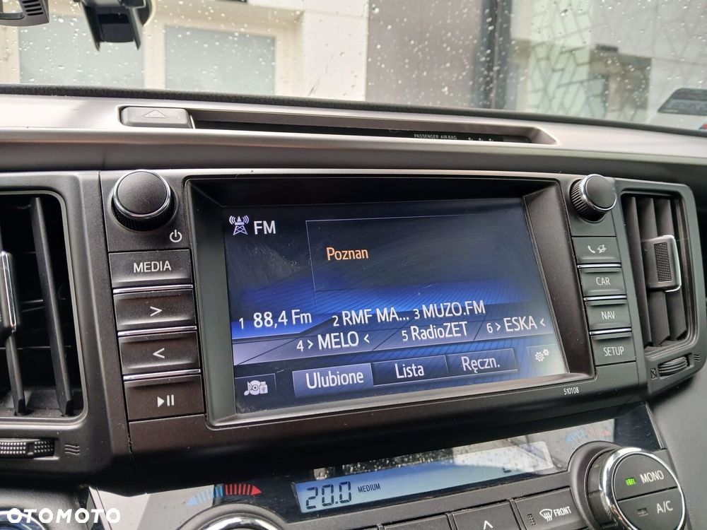 Toyota RAV4 Hybrid Premium 4x2 - 15