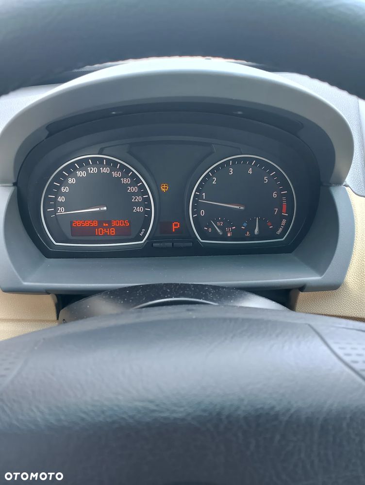 BMW X3 3.0i - 8