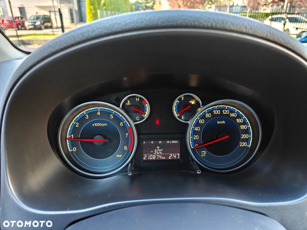 Suzuki SX4 1.6 VVT 4x2 Comfort - 27