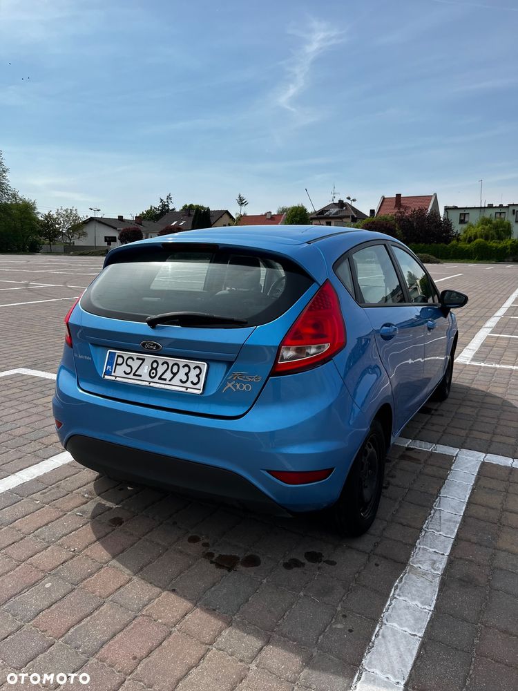 Ford Fiesta - 7