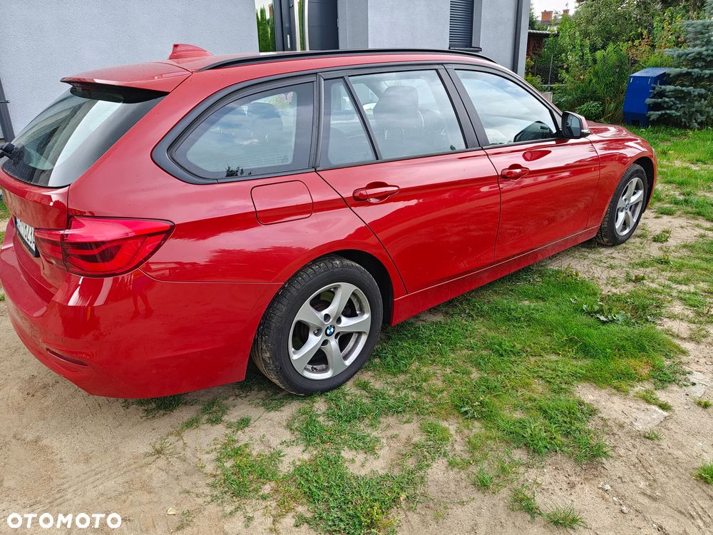 BMW Seria 3 318d - 9