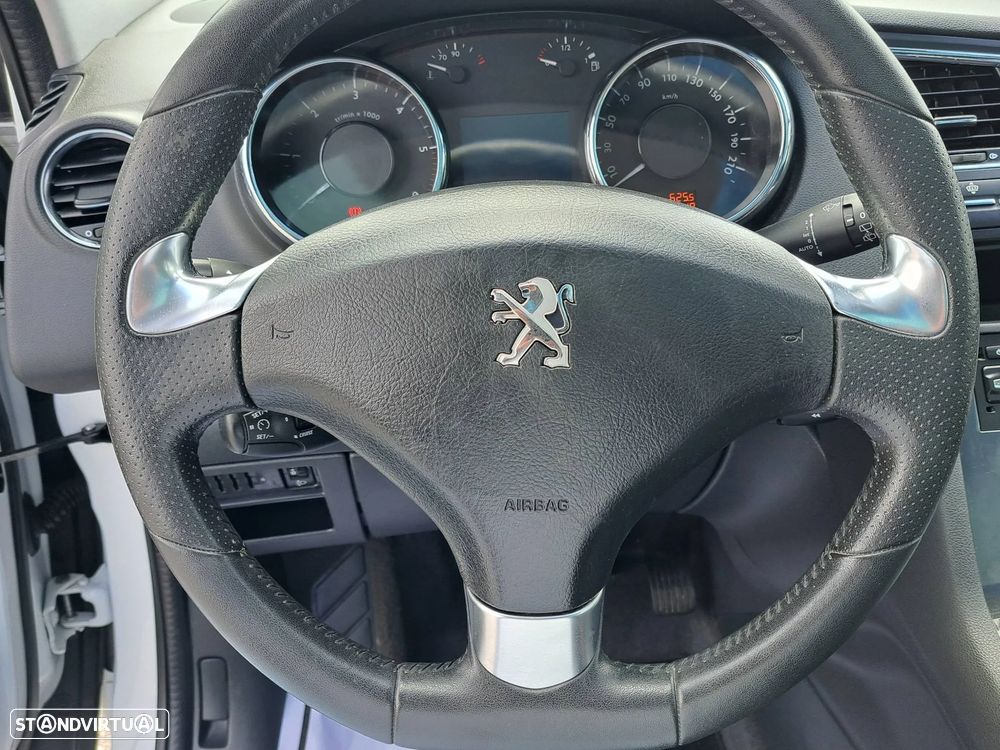 Peugeot 5008 1.6 BlueHDi Allure EAT6 - 31