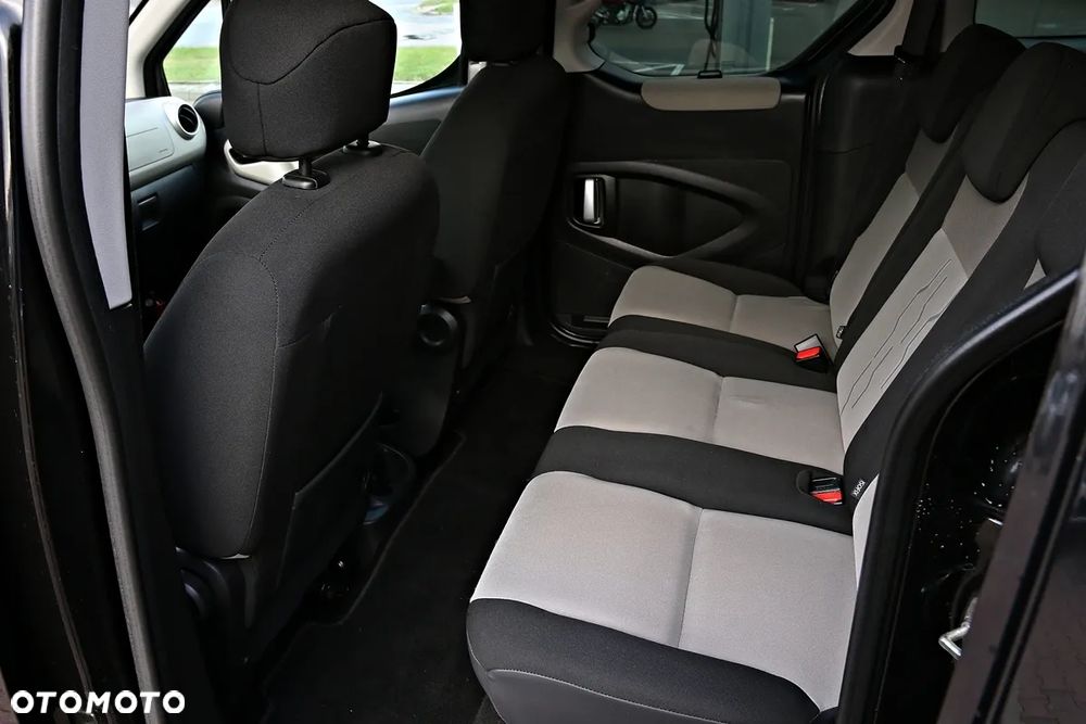 Peugeot Partner - 32