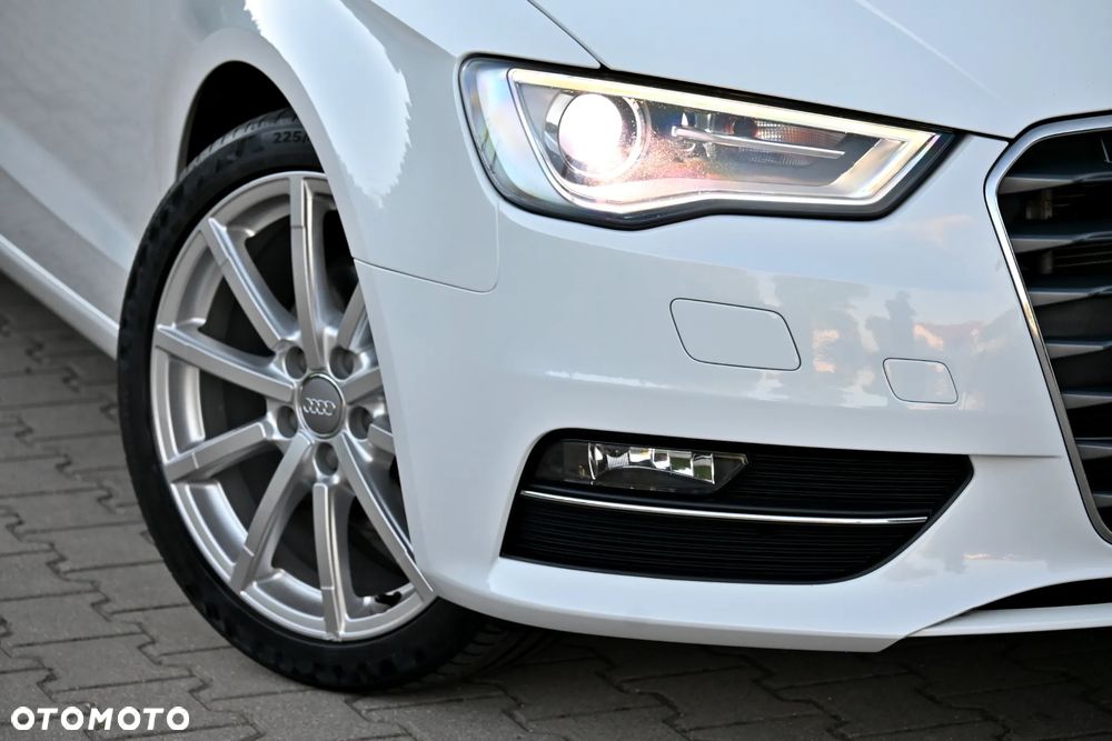 Audi A3 Sportback 2.0 TDI (clean diesel) S line Sportpaket - 14