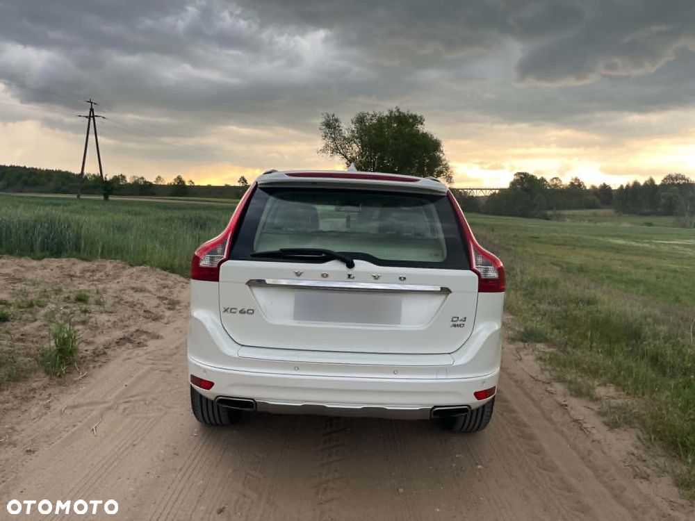 Volvo XC 60 2.4D AWD Summum - 7