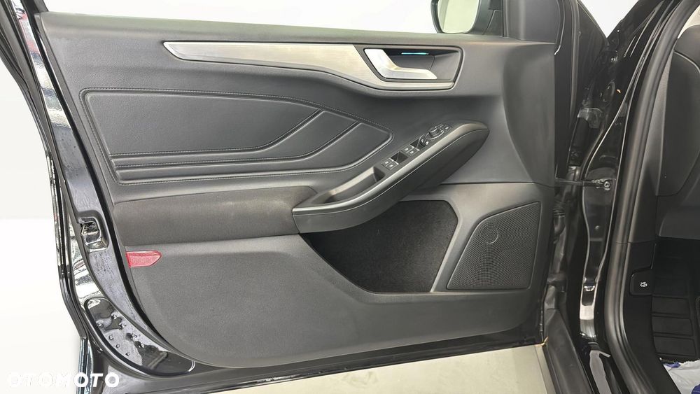 Ford Focus 1.5 EcoBlue Titanium X - 11