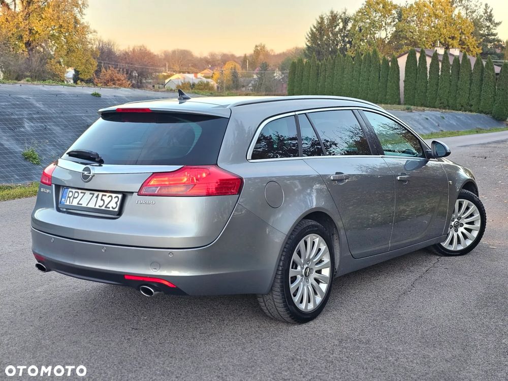 Opel Insignia 1.6 Turbo Sports Tourer - 2