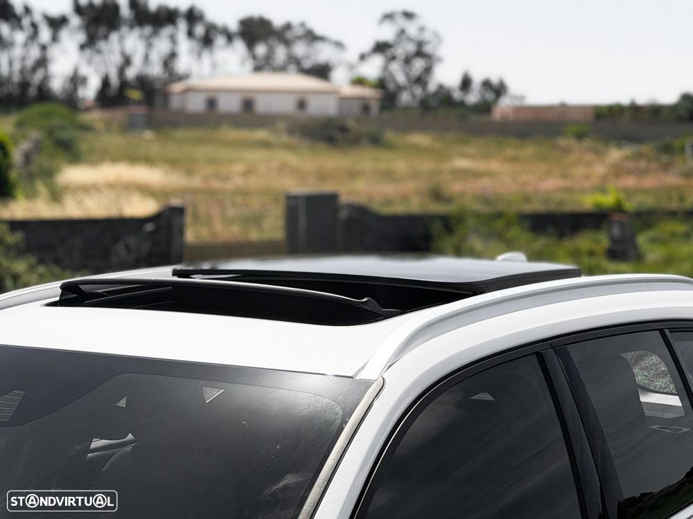 Volvo XC 40 1.5 T5 PHEV Momentum Plus - 6