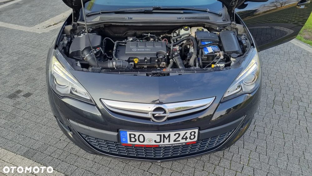 Opel Astra 1.4 Turbo - 23