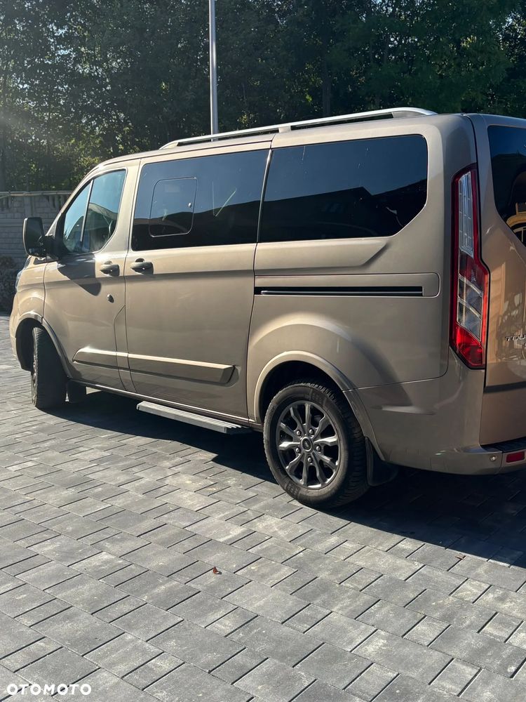 Ford Tourneo Custom 2.0 TDCi L1 Titanium SelectShift - 2