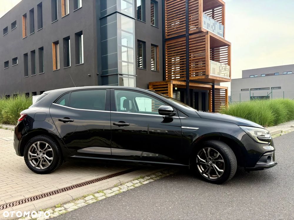Renault Megane ENERGY TCe 130 BOSE EDITION - 6