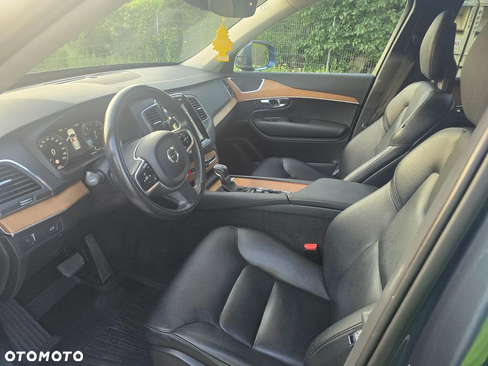 Volvo XC 90 T6 AWD Momentum Pro 7os - 14