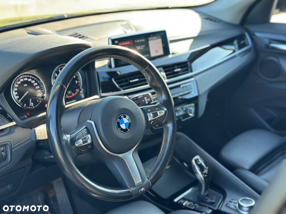 BMW X1 sDrive18i xLine - 14